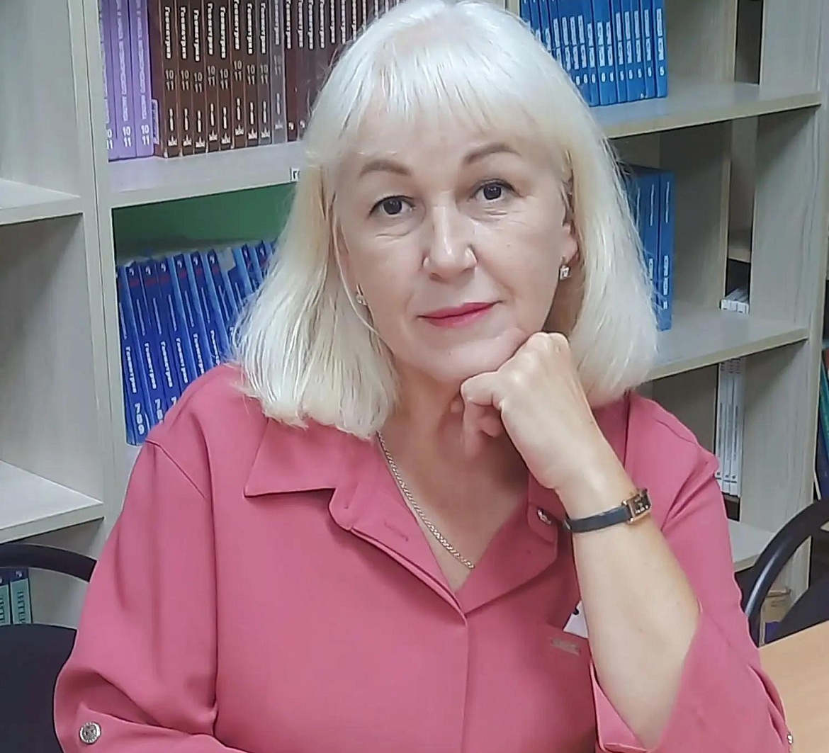 Александрова Лариса Геннадьевна